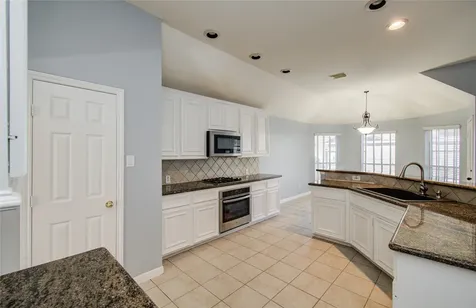 14731 Raven Hollow Lane Humble TX 77396
