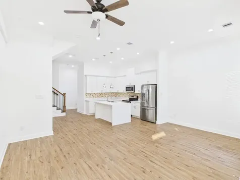 4619 Stassen Street B Houston TX 77051