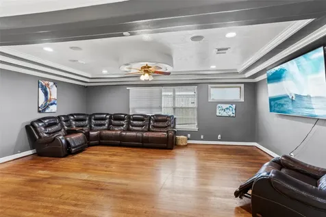 8406 Glen Valley Drive Houston TX 77061