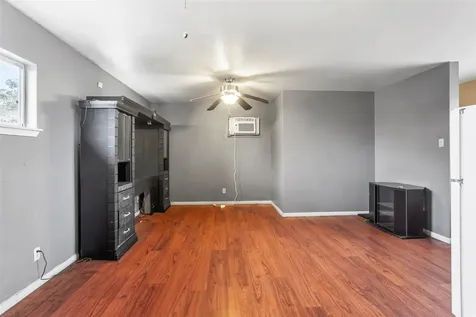 8406 Glen Valley Drive Houston TX 77061