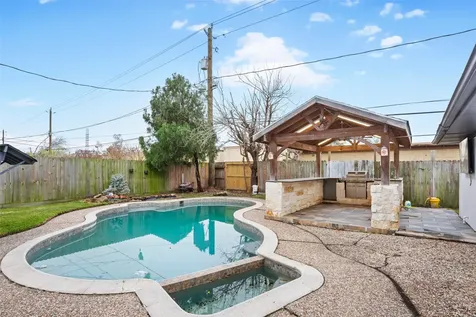 8406 Glen Valley Drive Houston TX 77061