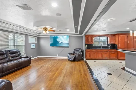 8406 Glen Valley Drive Houston TX 77061