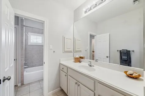 523 Archwood Trail Houston TX 77007