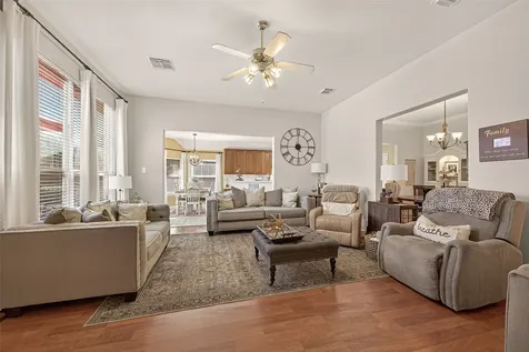 4018 Copper Creek Baytown TX 77521