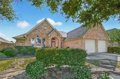 4018 Copper Creek Baytown TX 77521