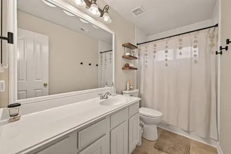 4018 Copper Creek Baytown TX 77521