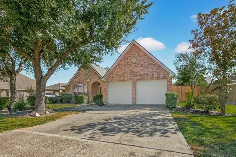 4018 Copper Creek Baytown TX 77521