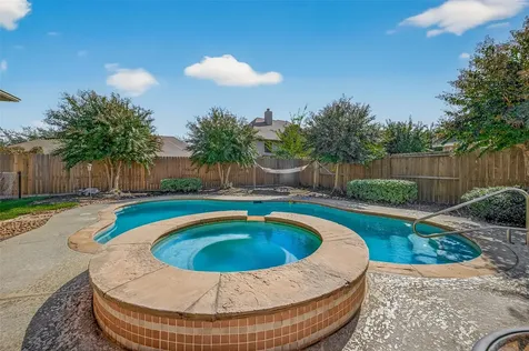 4018 Copper Creek Baytown TX 77521