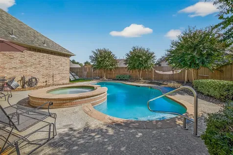 4018 Copper Creek Baytown TX 77521