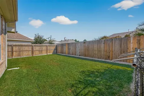 4018 Copper Creek Baytown TX 77521