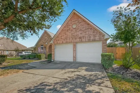 4018 Copper Creek Baytown TX 77521