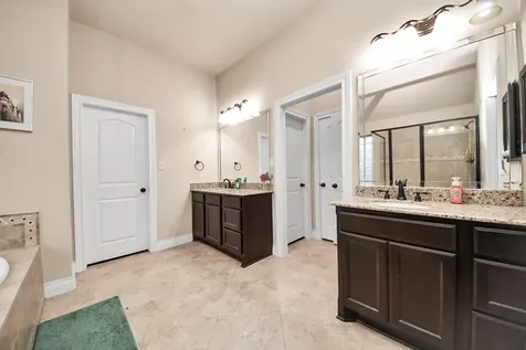 16211 Canova Hill Lane Houston TX 77044