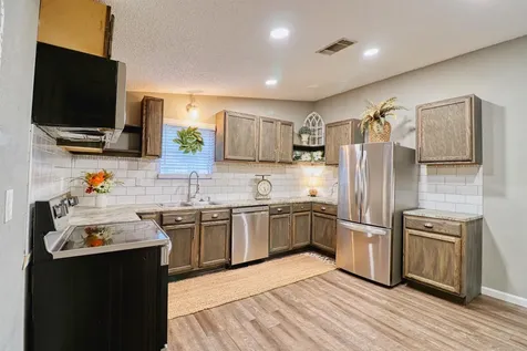 21702 Island Lake Loop E Humble TX 77338