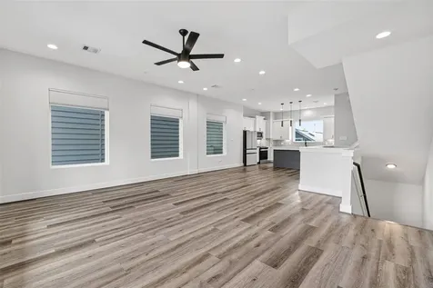 4818 Brinkman Street Houston TX 77018