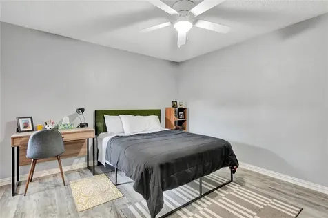 2750 Holly Hall 812 Houston TX 77054