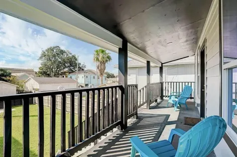4017 M Avenue Up Galveston TX 77550