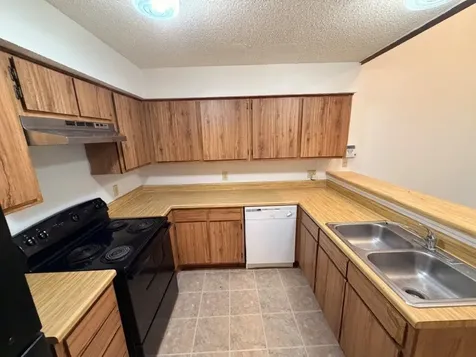 11983 Bob White Drive 845 Houston TX 77035