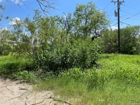 390 Bell Road Seguin TX 78155