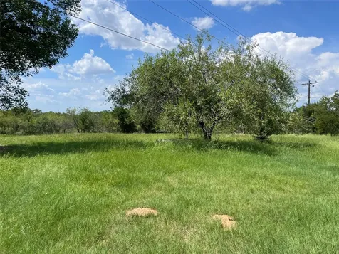 390 Bell Road Seguin TX 78155