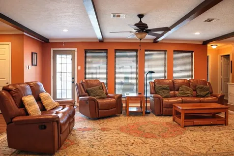 1912 Aggie Lane League City TX 77573