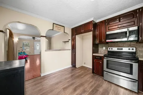 1814 Mansfield Street Houston TX 77091