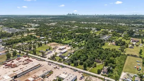 1814 Mansfield Street Houston TX 77091