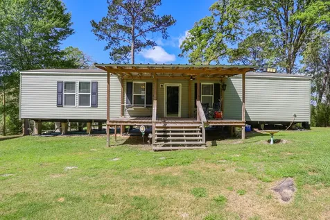 275 Bryan Street Zavalla TX 75980