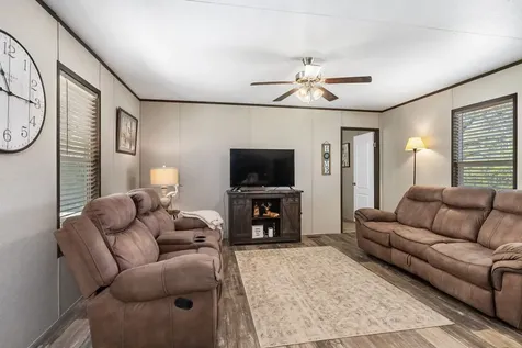 275 Bryan Street Zavalla TX 75980