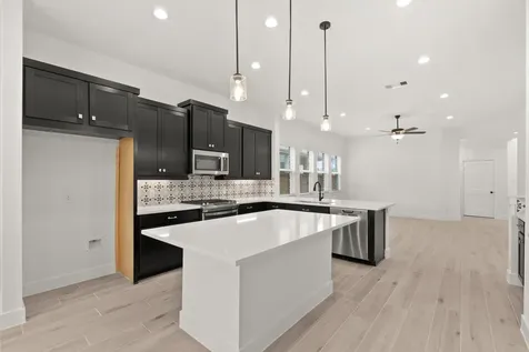 607 Crested Duck Court Willis TX 77318