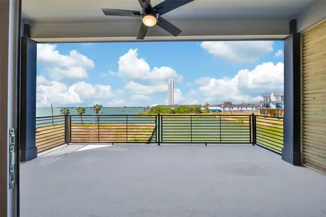 4412 Tucker Lane Seabrook TX 77586