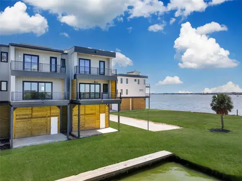 4412 Tucker Lane Seabrook TX 77586