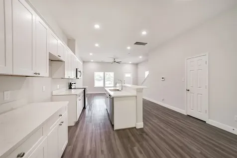 5604 Eastland Street Houston TX 77028