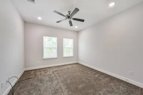 5604 Eastland Street Houston TX 77028