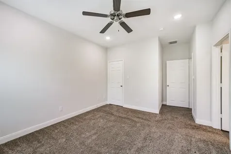 5604 Eastland Street Houston TX 77028