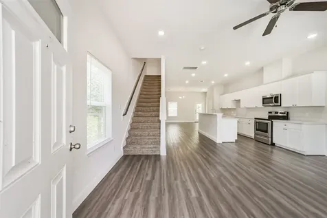 5604 Eastland Street Houston TX 77028