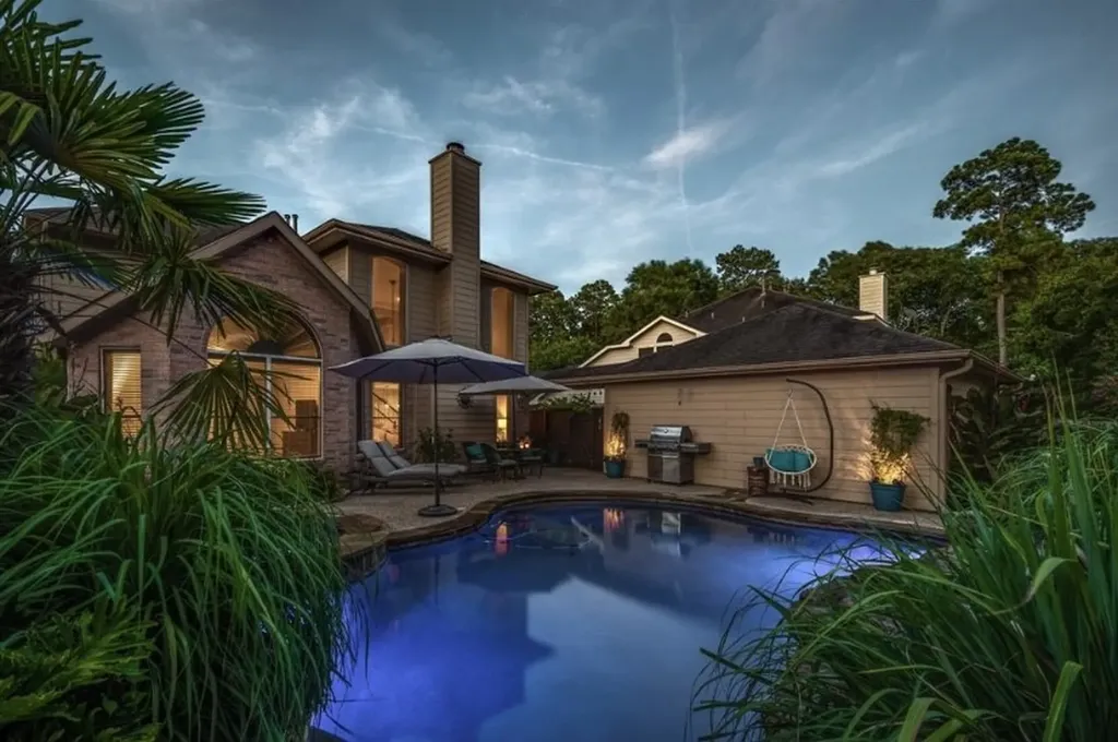 3215 Canna Lily Court Kingwood TX 77345