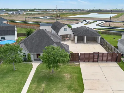 38 Palmero Way Manvel TX 77578