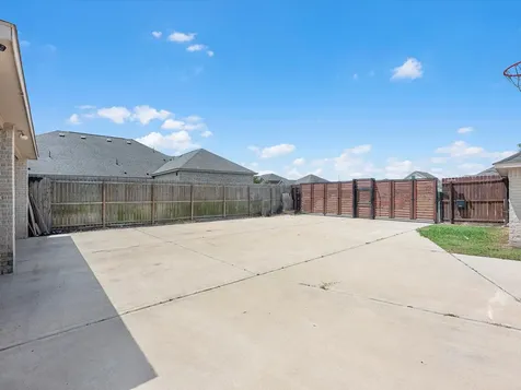 38 Palmero Way Manvel TX 77578