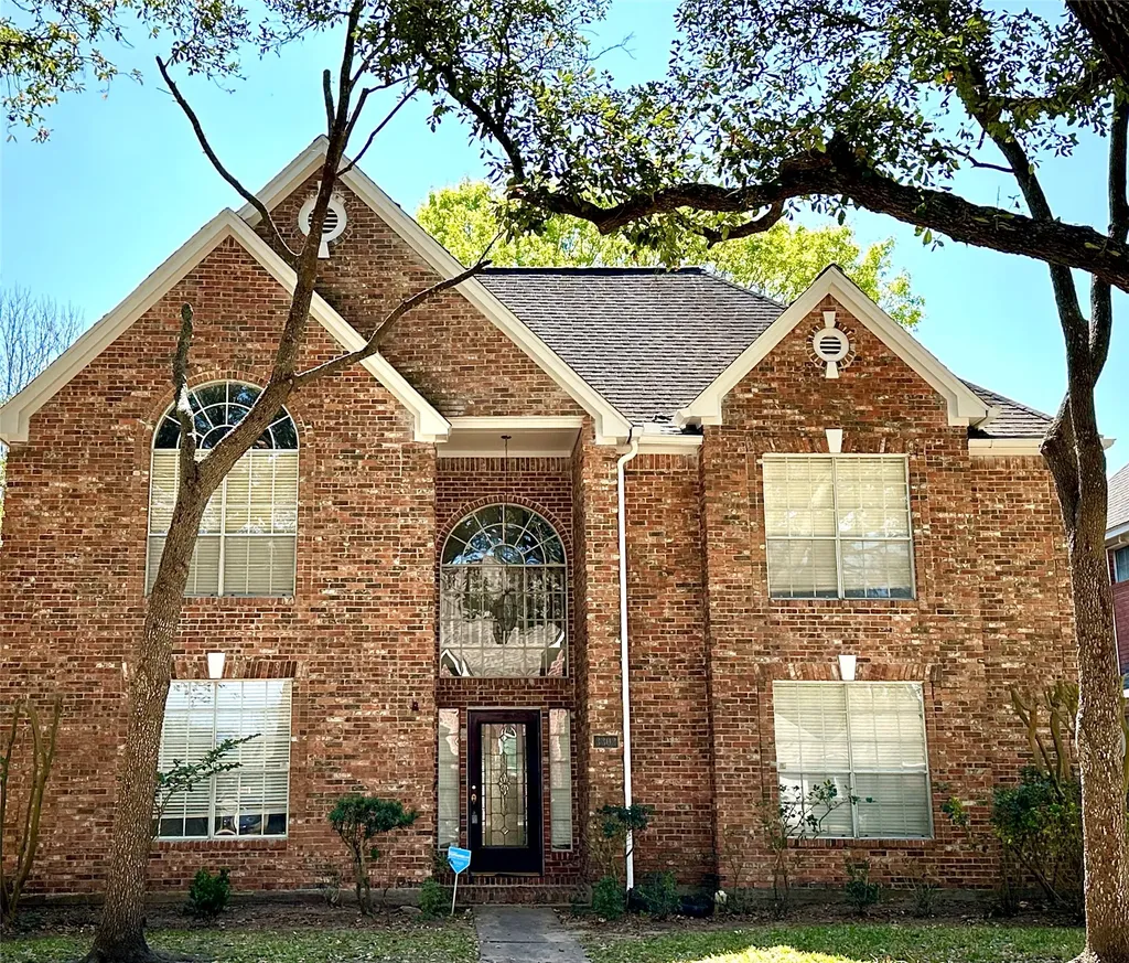 3302 Richland Drive Sugar Land TX 77478