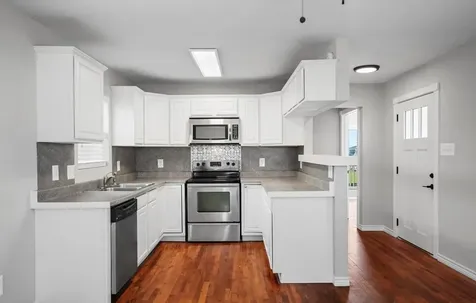 109 Bayou Vista Drive Hitchcock TX 77563