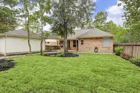 3 S Acacia Park Circle The Woodlands TX 77382