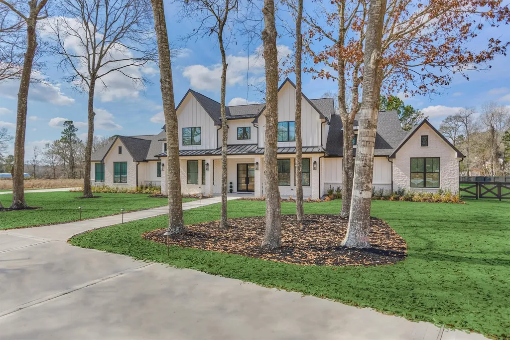 18332 Woodstream Crossing Road Montgomery TX 77316