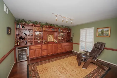 18502 Vinland Drive Nassau Bay TX 77058