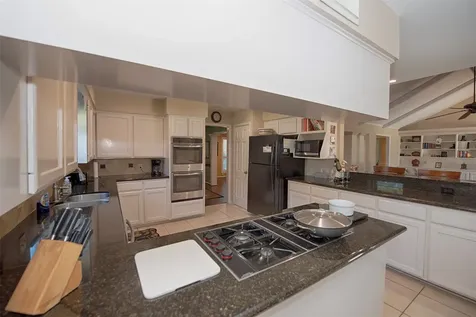 18502 Vinland Drive Nassau Bay TX 77058