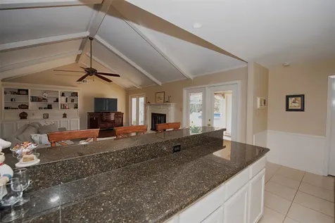 18502 Vinland Drive Nassau Bay TX 77058