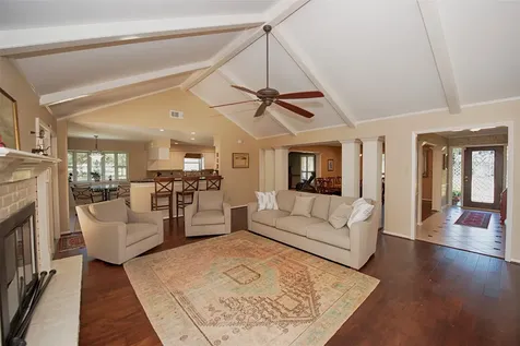 18502 Vinland Drive Nassau Bay TX 77058