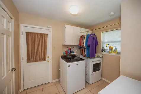 18502 Vinland Drive Nassau Bay TX 77058