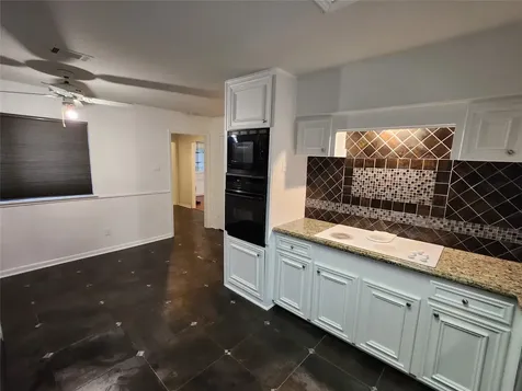 8403 Mullins Drive Houston TX 77096