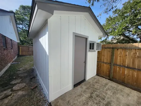 8403 Mullins Drive Houston TX 77096