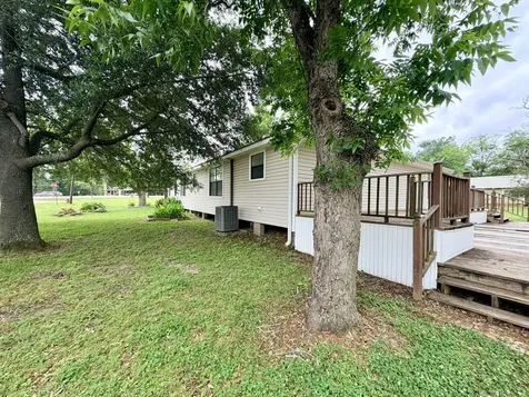 611 Keith Street Kennard TX 75847